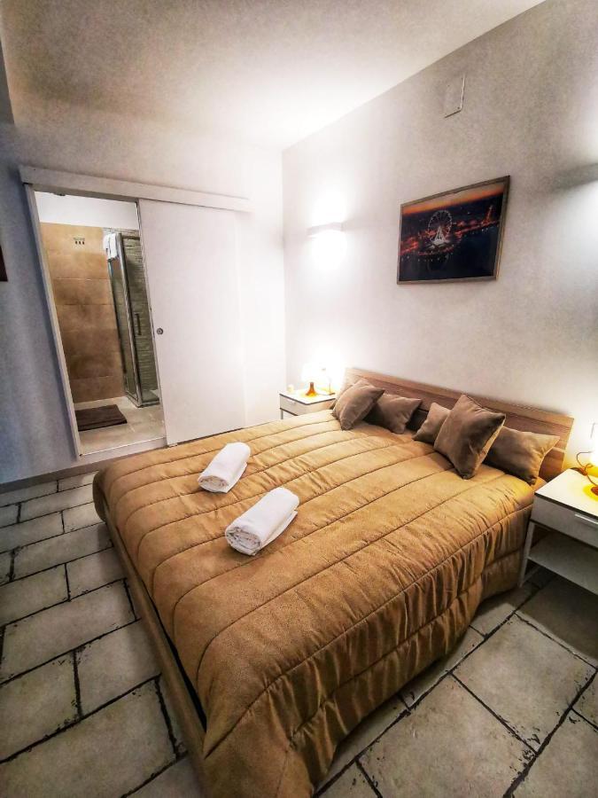 Pietra Bianca Appartment บารี ภายนอก รูปภาพ