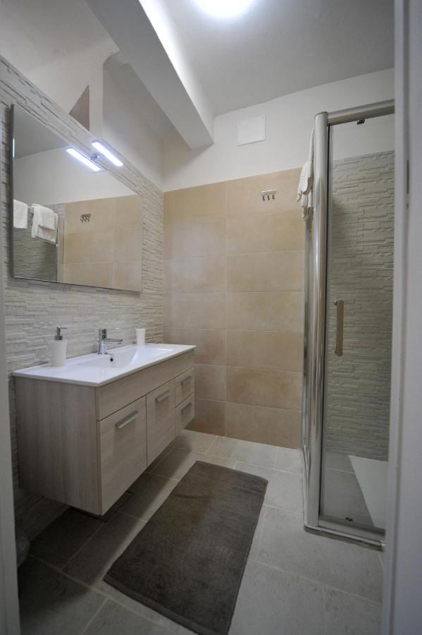 Pietra Bianca Appartment บารี ภายนอก รูปภาพ