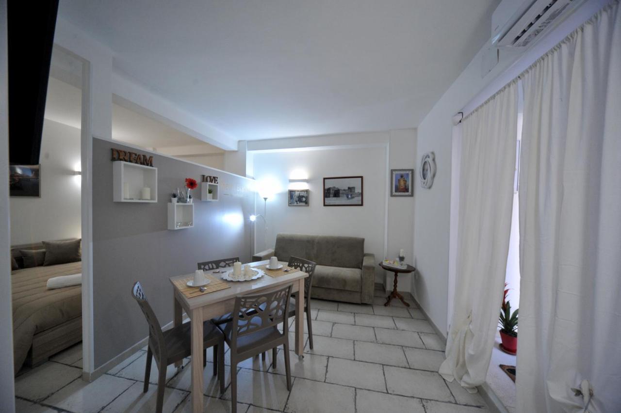 Pietra Bianca Appartment บารี ภายนอก รูปภาพ